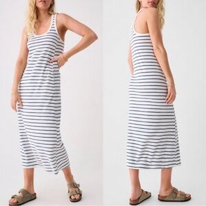 Faherty Cabana Towel Terry Dress / Navy Surf Stripe
NWOT